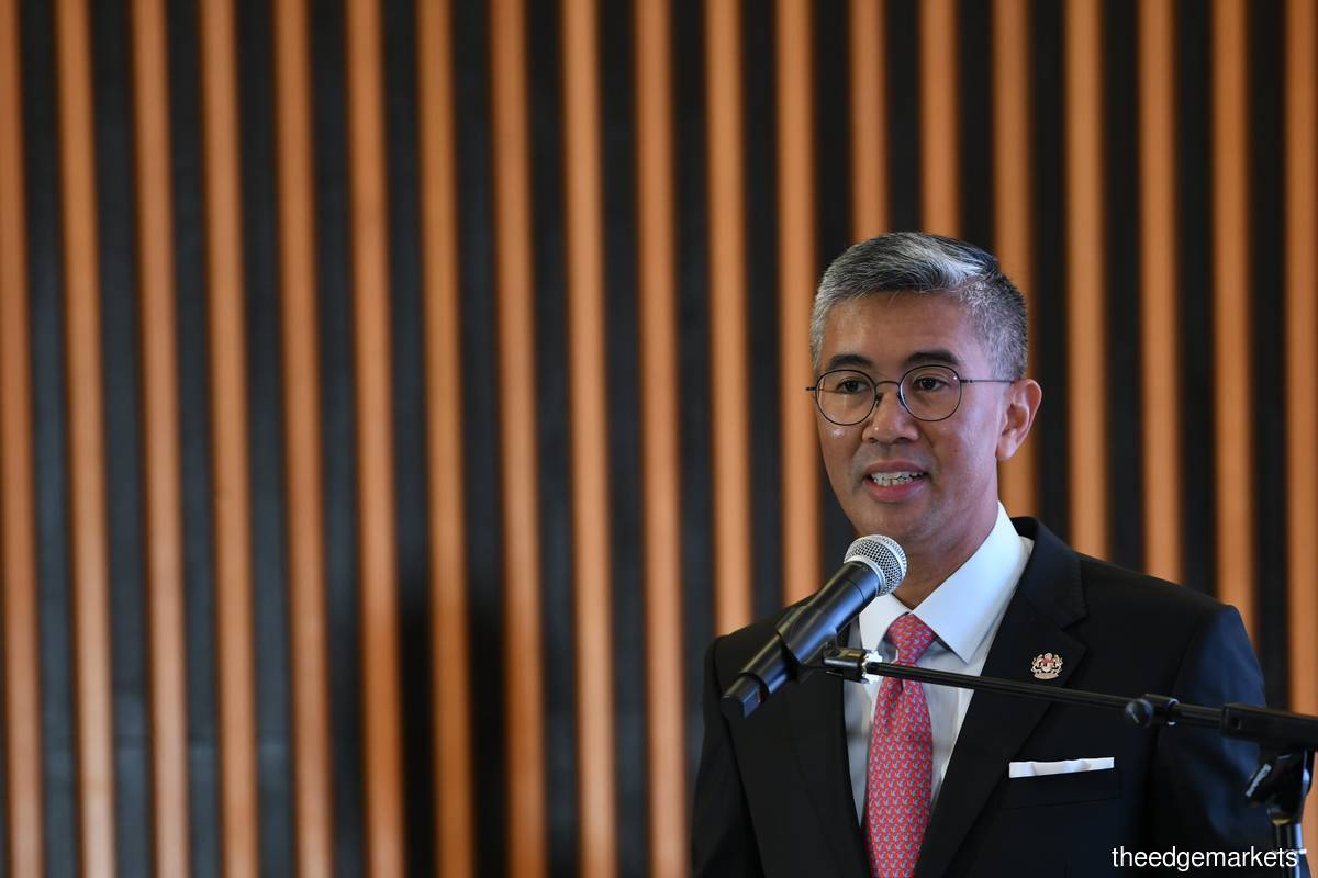 Govt studying targeted fuel and cooking oil subsidy mechanism to assist vulnerable groups, says Tengku Zafrul